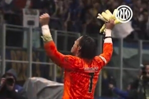 星空体育官方入口-7次扑救！索默当选国米加时4-3巴萨一役队内最佳