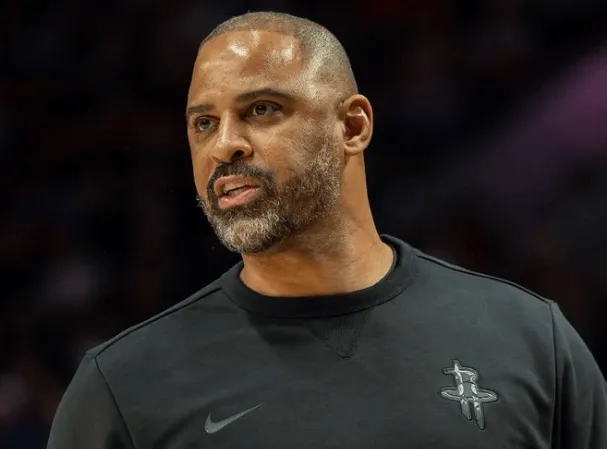 星空体育官网-火箭本赛季关键时刻取得7胜12负，命中率39.5/25.0/73.8%