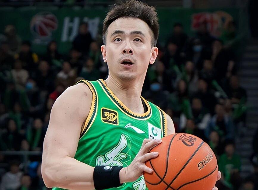 星空体育官网-赵睿一阶段报销 徐杰当选全明星票王 辽宁男篮官宣赵继伟通过体测