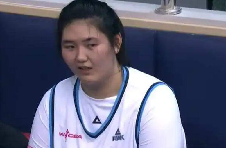 星空体育在线登录-张子宇10分！山东女篮力擒广东，帕克两双数据，终结对手14连胜！