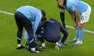 【足总杯】阿尔瓦雷斯中柱 阿克破门 曼城胜阿森纳