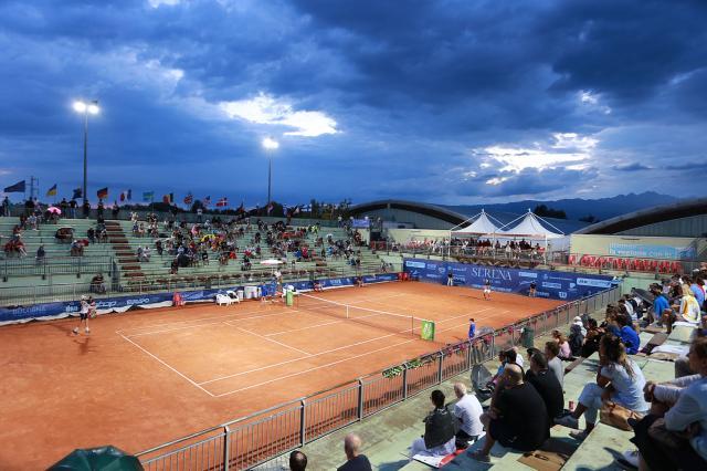 星空体育在线登录-微博注销？长发飘飘？红土专家？张之臻的三个为什么